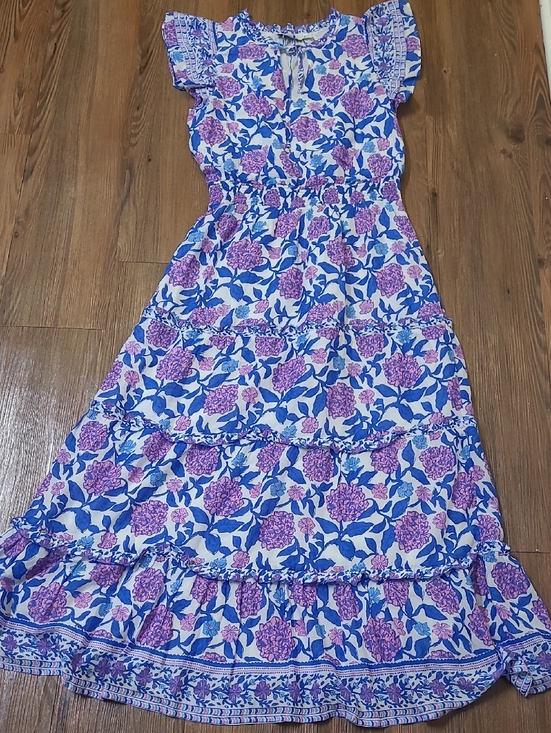 Vineyard Vines Dresses & Skirts - Vineyard Vines Blue & Purple Floral Tiered Maxi
